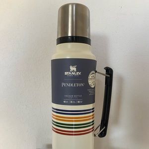 Stanleyx Pendleton thermos